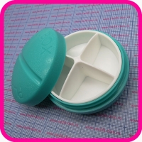 Таблетница круглая Pill Box 4 секции